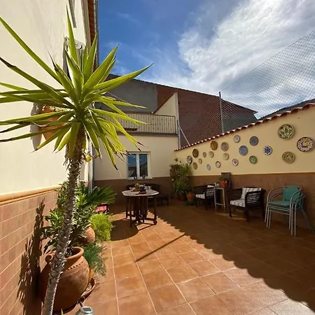 Ana Apartamento *